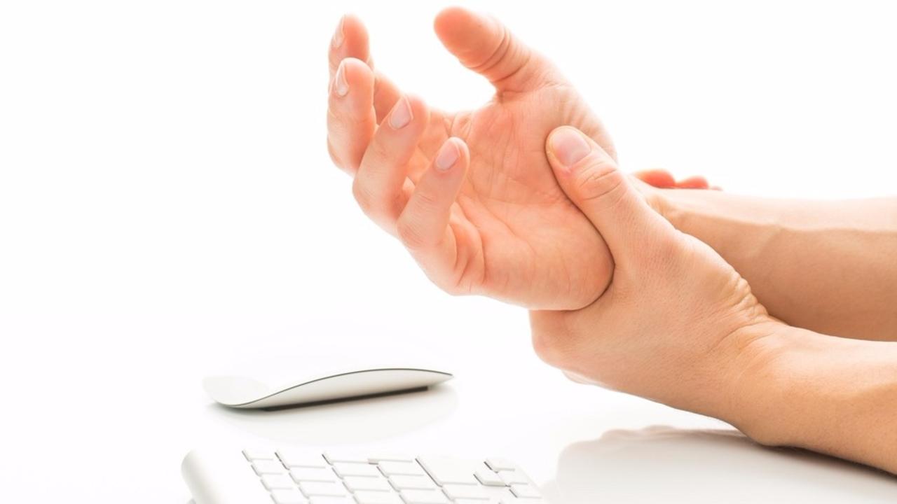 the best ergonomic computer mouse and why it s essential for wrist