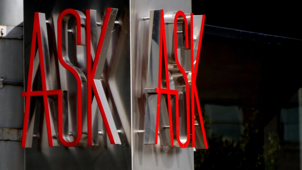 Neon sign that says