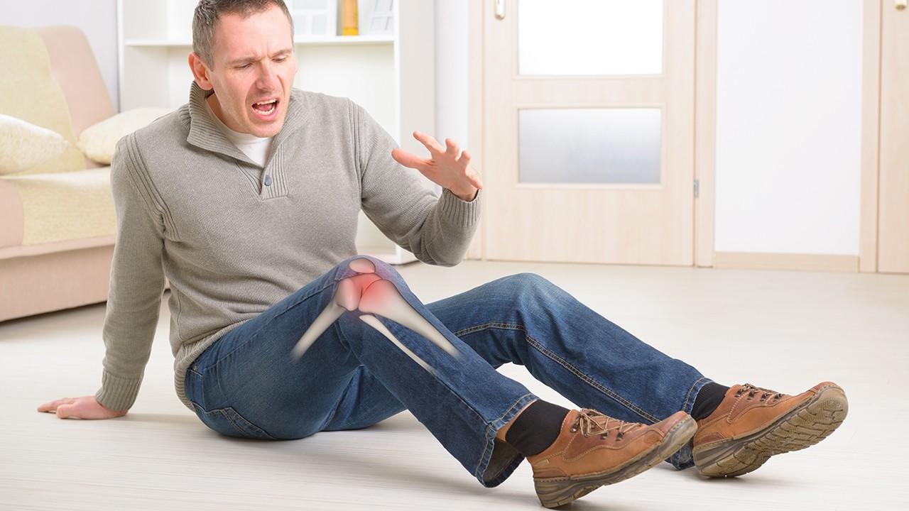 Nordic Body Blog - Sore Knees? It's All About The Foot and Hip!