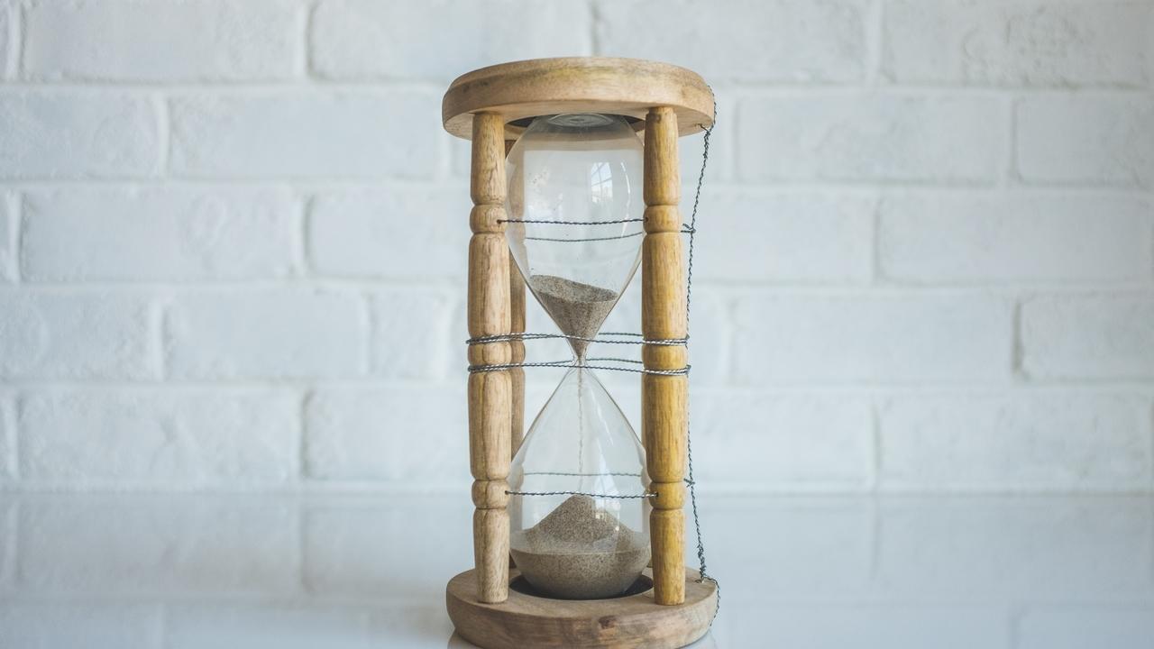 Hourglass - Time to Start
