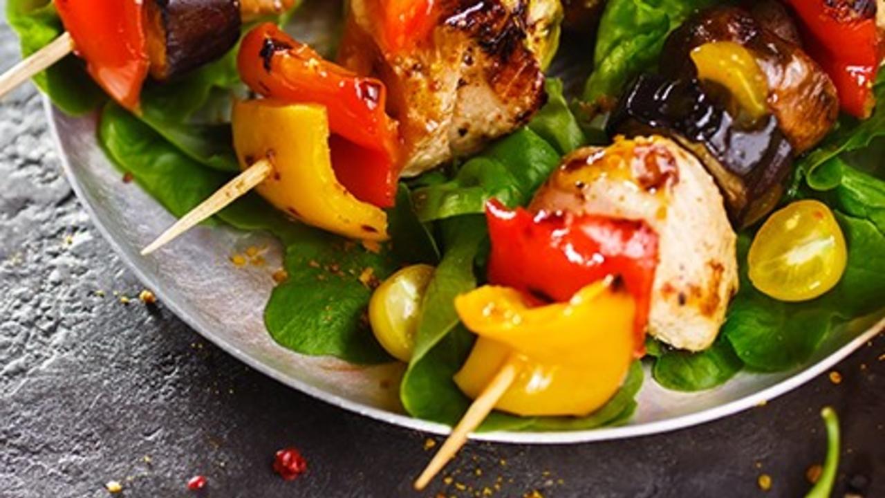 como funciona a dieta cetogênica baixa em carboidratos