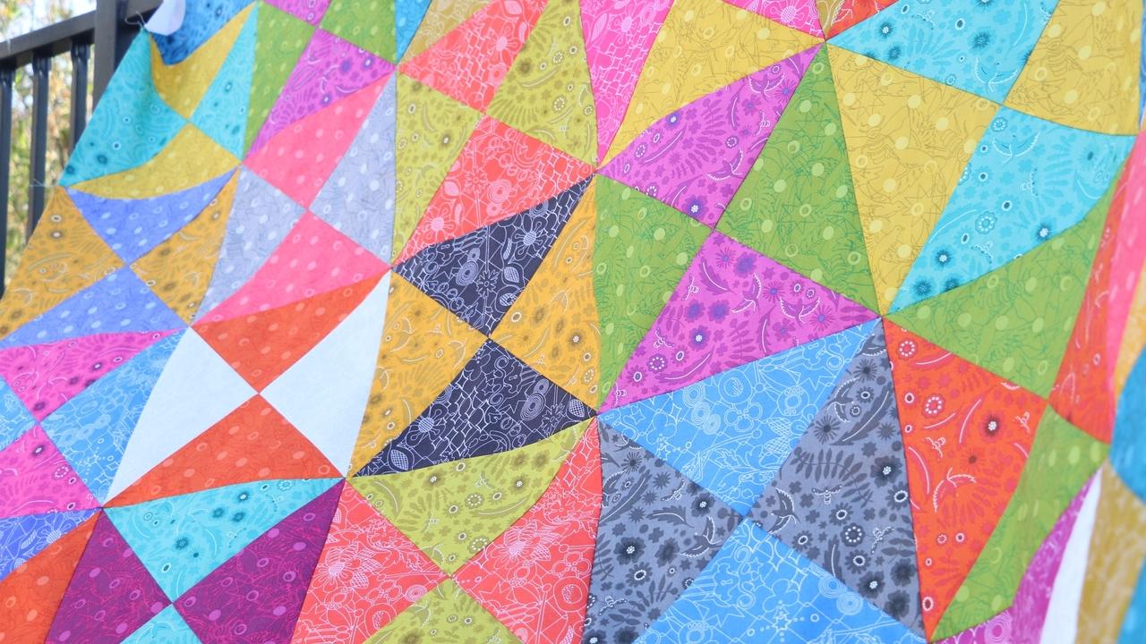 Layer Cake Hourglass Quilt Top Tutorial Course for Beginners