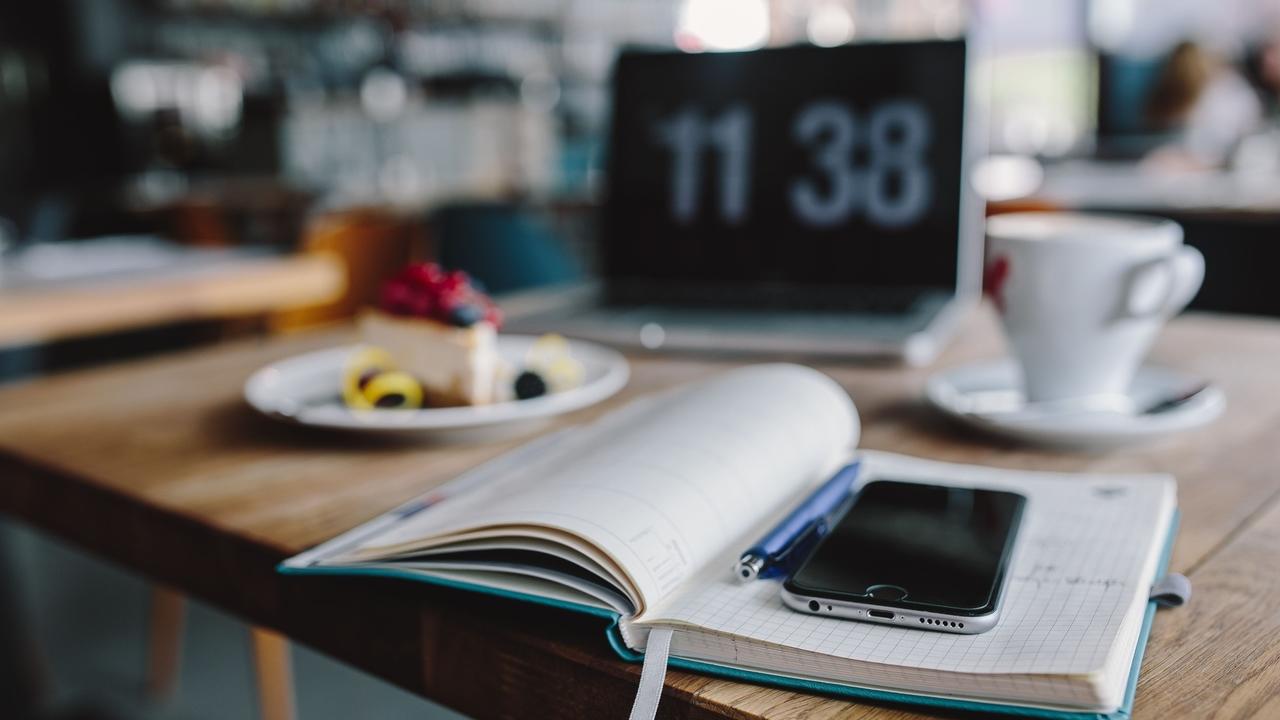 Suhfq7nvsfaf6xdiljej how to manage yourself and your priorities new