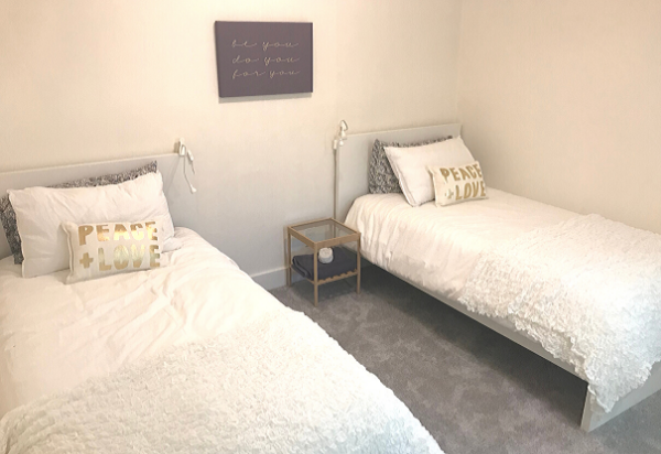 Fireplace / bed