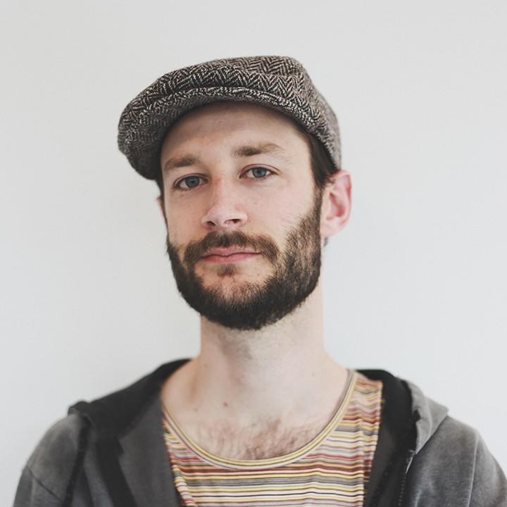 Elliot Taylor headshot