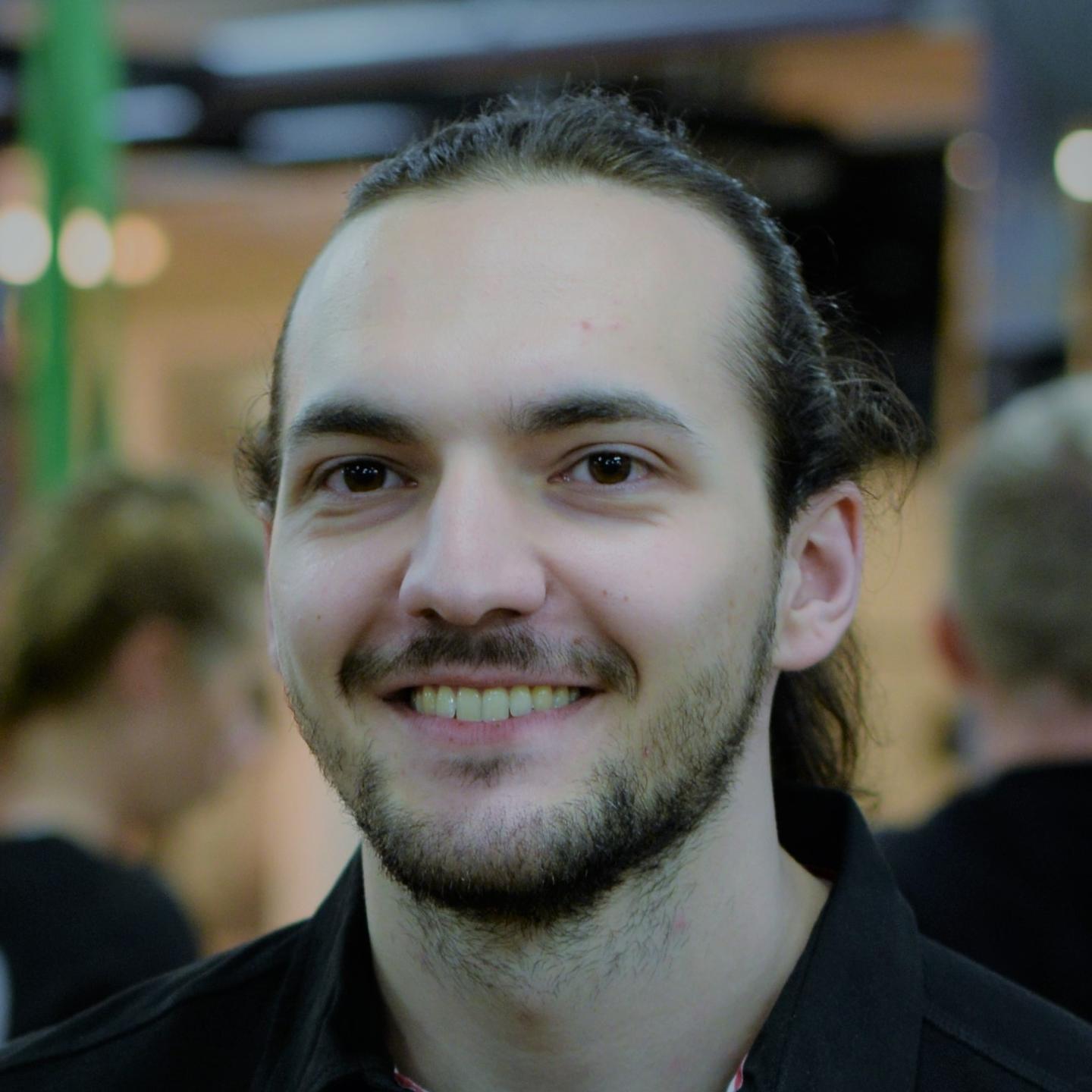 Bild på Verkställande direktör: Burak Önsari