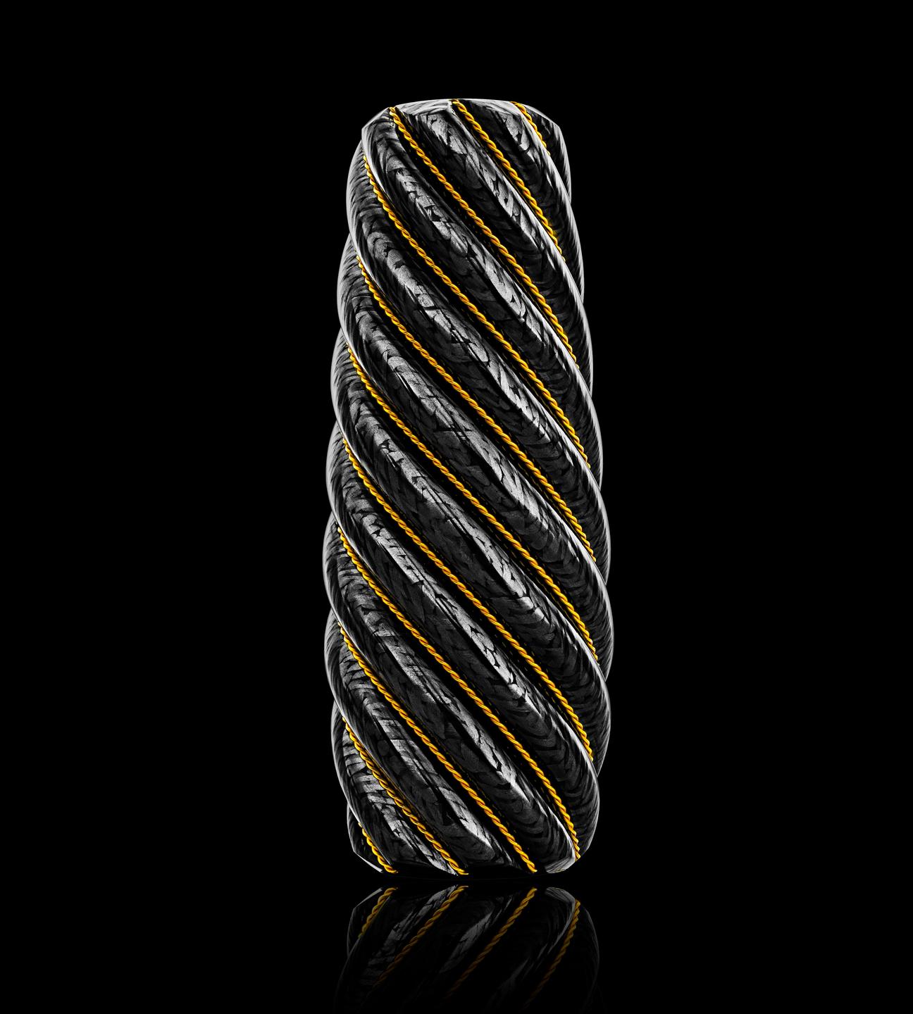 Handle Fluting with Twisted Gold Wire Inlay