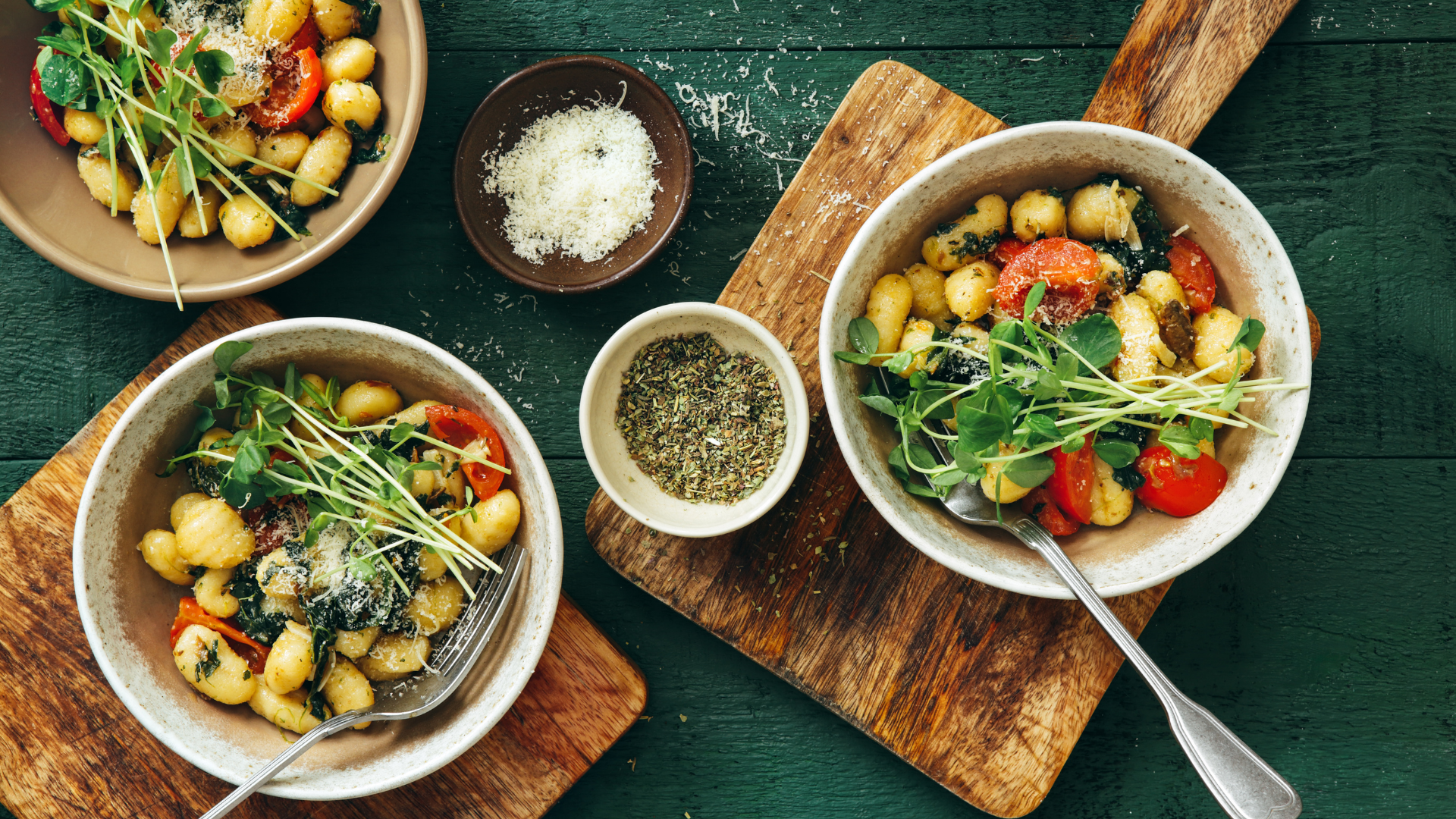 Creamy Roasted Garlic Gnocchi