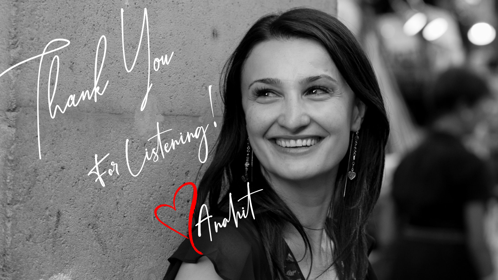 Anahit host of Viva La Flora Live podcast smiling with thank you writing