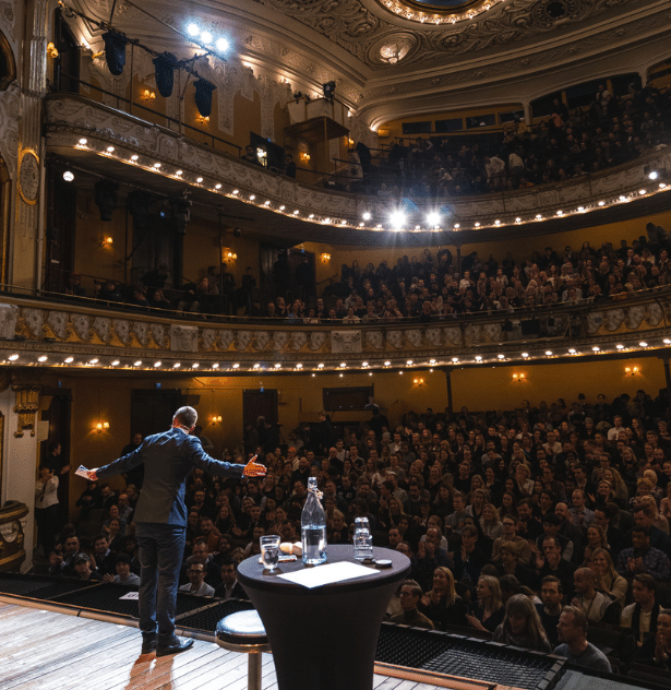 Learn from the Swedish Champion in Toastmasters Public Speaking 2019