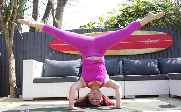 online therapeutic vinyasa yoga
