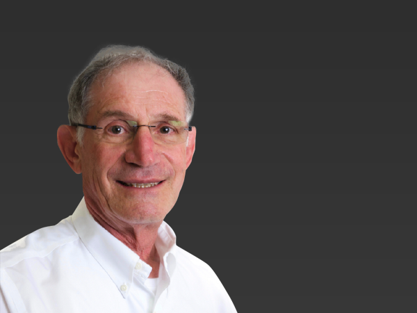 Dr. Manfred Friedman