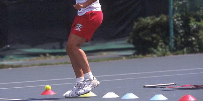 IMAGE OF TENNIS FOOTWORK