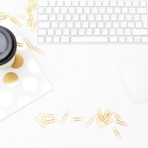 Join the free Facebook Community of Smart Better Women™️ where you can get free training and the support of other female digital entrepreneurs.