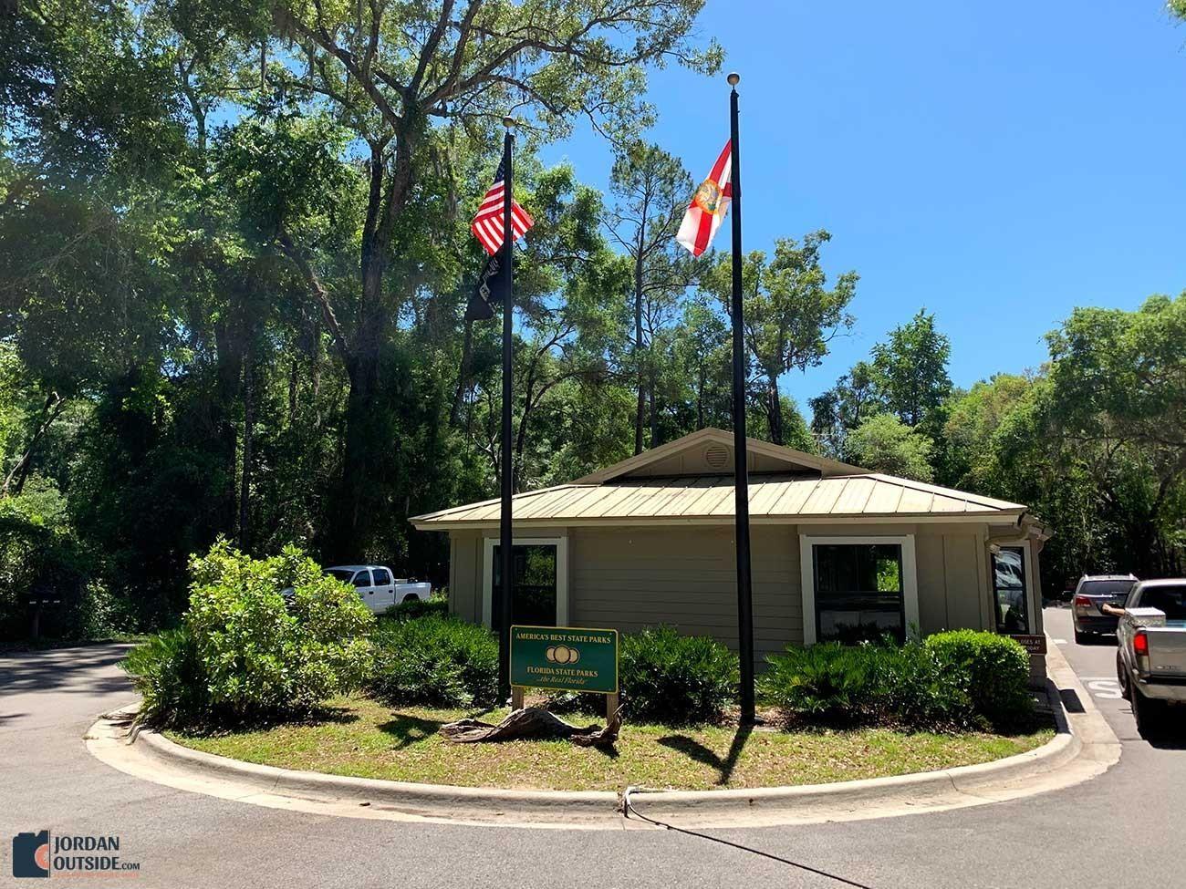Entrance to Fanning Springs