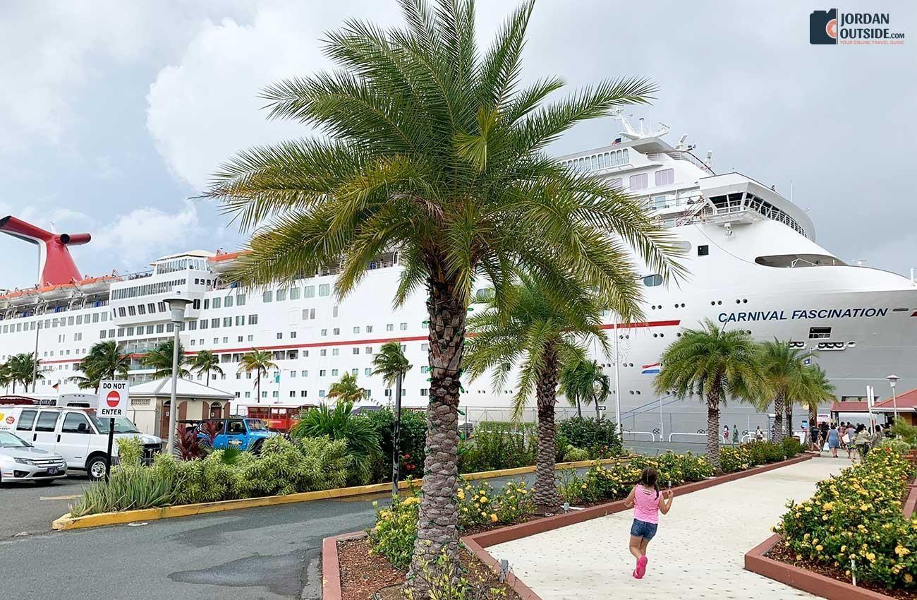 Carnival Fascination Cruise Ship