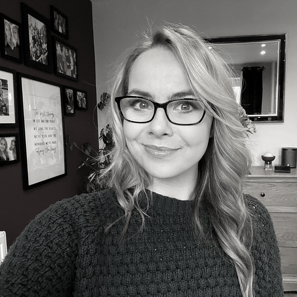 Experienced Videographer and Trainer - Kirsty Ames
