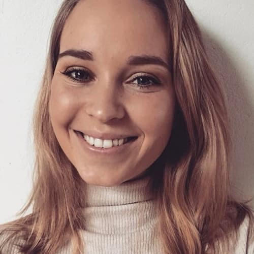 Amanda Arnold