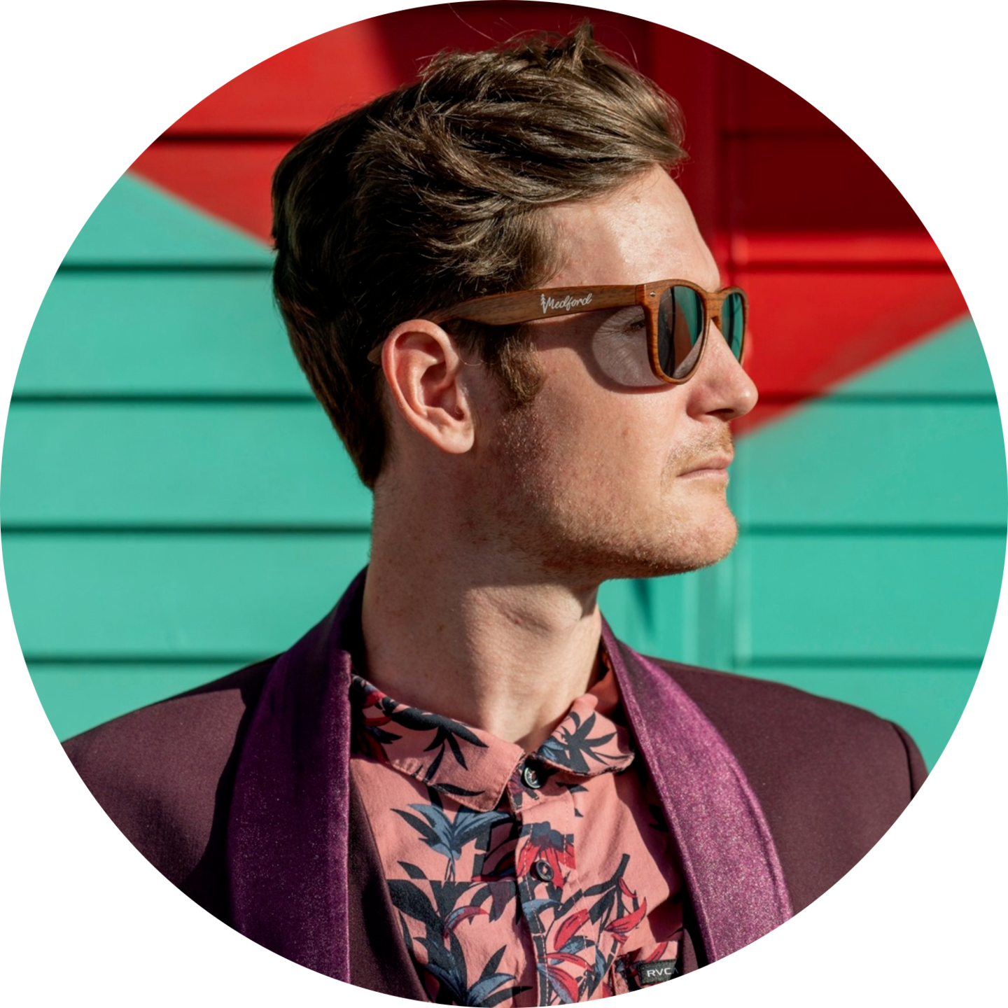 Learn to make edm and learn to write music with the Producer Dojo membership.
