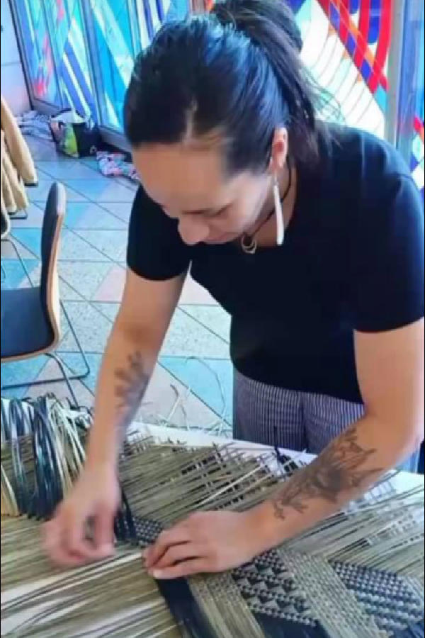 Demelza weaving