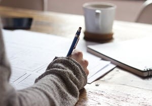 Six Steps to Writing Your College Applications Essays