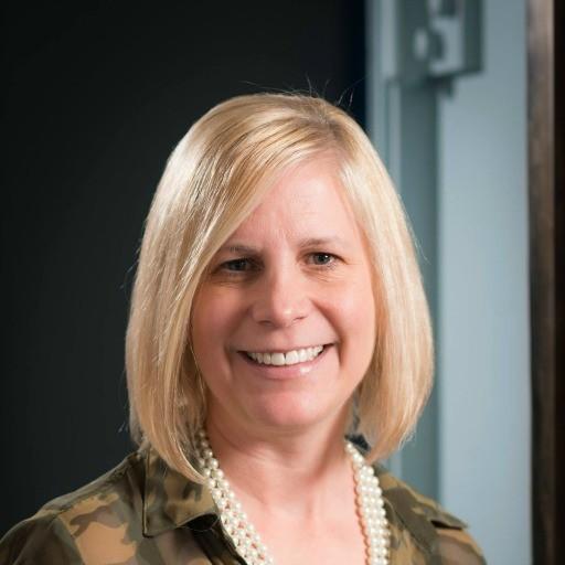 Picture of Kirsten Polman, Co-Founder of Retreat & Co.